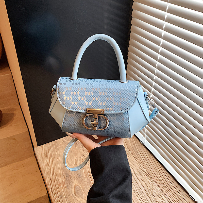 Luxury Brand Designer Bag Korean Style Simple Casual Handbag 2025 Summer New Fashionable Single Shoulder Bag Commuting Textured Trendy Crossbody Bag