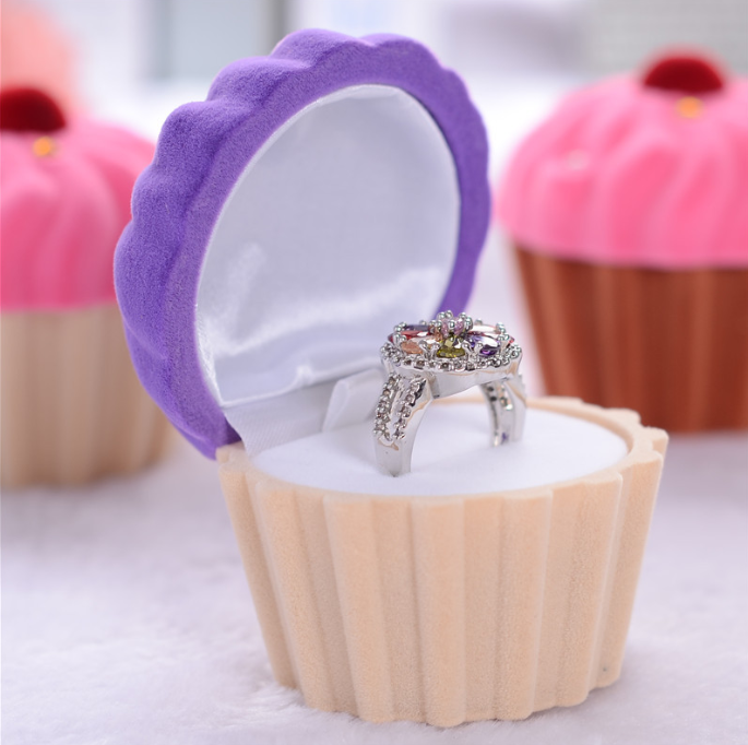 Jewelry Boxes 5Colors Velvet Shell Shape For Pendant Necklaces,Crown Star Ice Cream Shape For Rings Women Girl Luxury Wedding Engagement Gift Case Pac