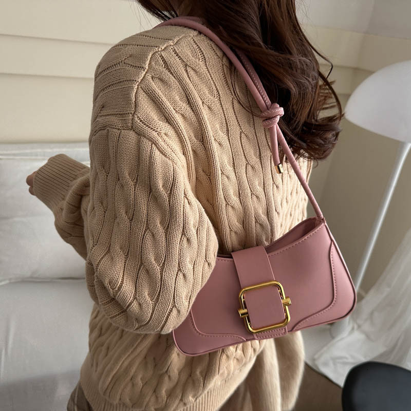 Luxury Brand Designer Bag Underarm Bag Retro Solid Color Belt Buckle Niche Design Single Shoulder Bag Casual Versatile Simple Commuter Bag For Women W
