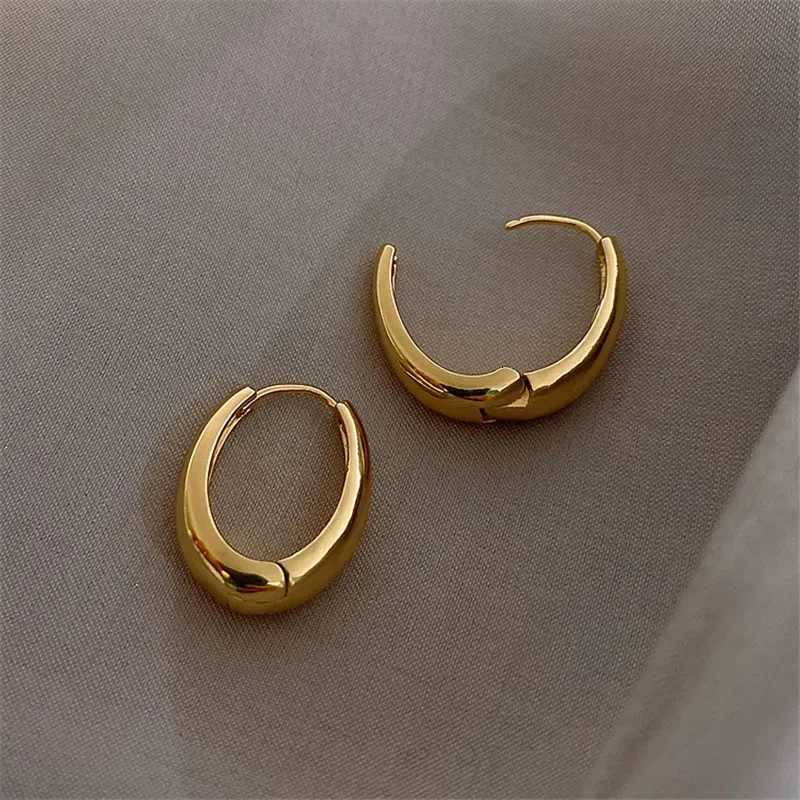 2024 Hot Sale Fashion Metal Drop Earrings for Women Vintage Hoop Earrings Trend Classic Party Wedding Pendant Jewelry Gift XJ250814
