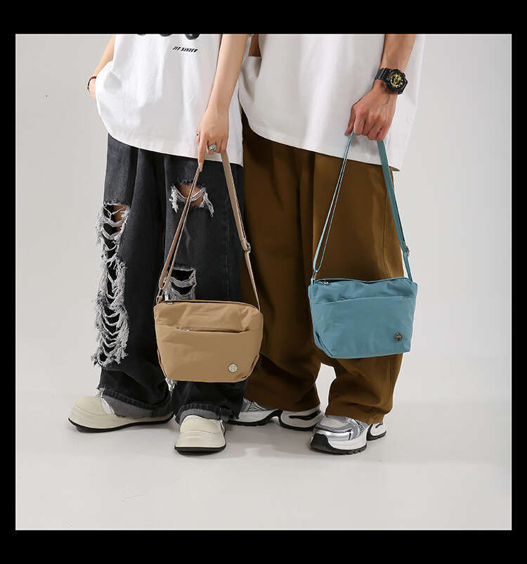 New Mobile Phone Small Men and Women casual Bags Designer Women Sports Student Crossbody Lightweight Nylon Cloth Shoulder Bag