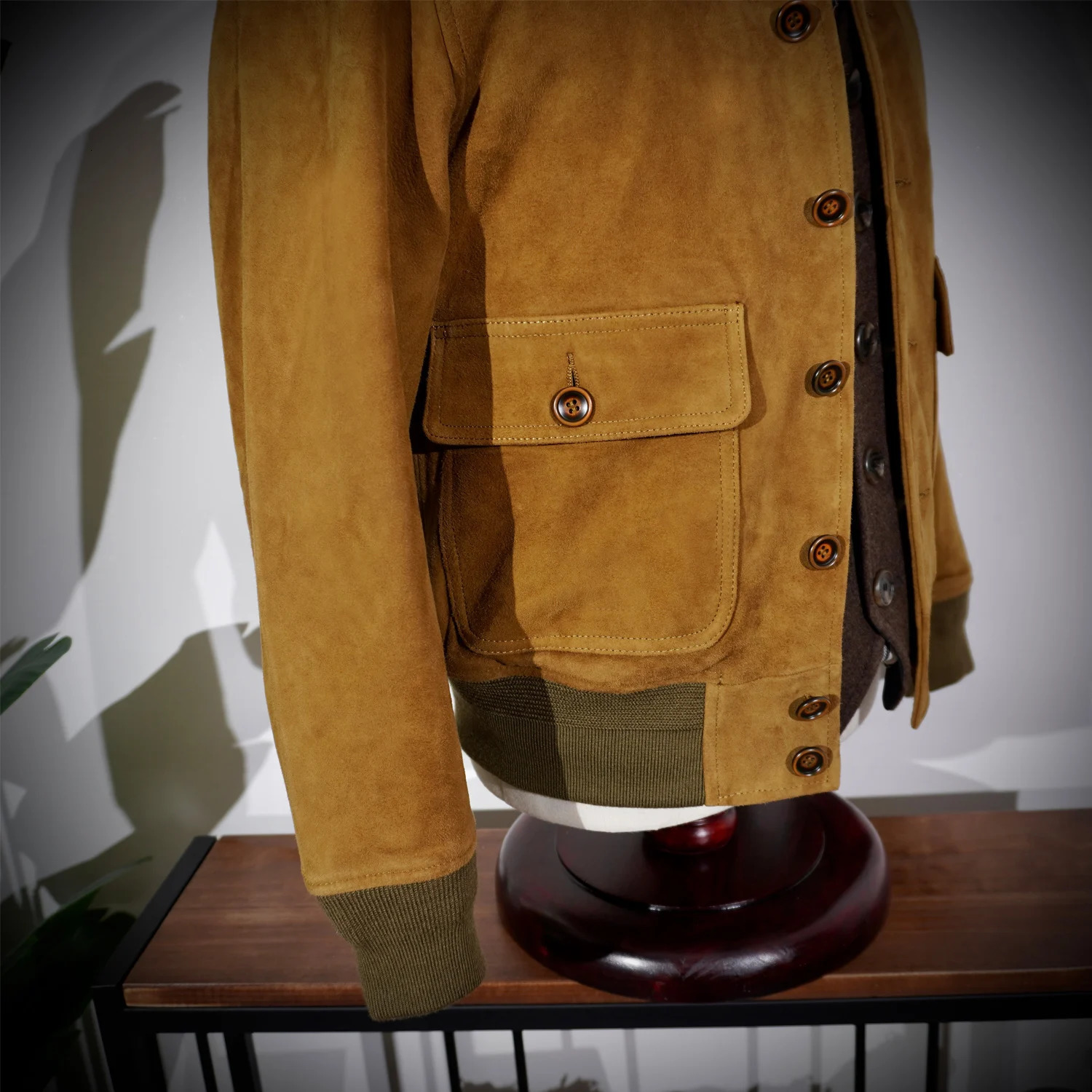 American Retro A1 Flight Suit Suede Leather Deerskin Leather Jacket Mens Short Jacket Slim Fit Amei Kaji 250808