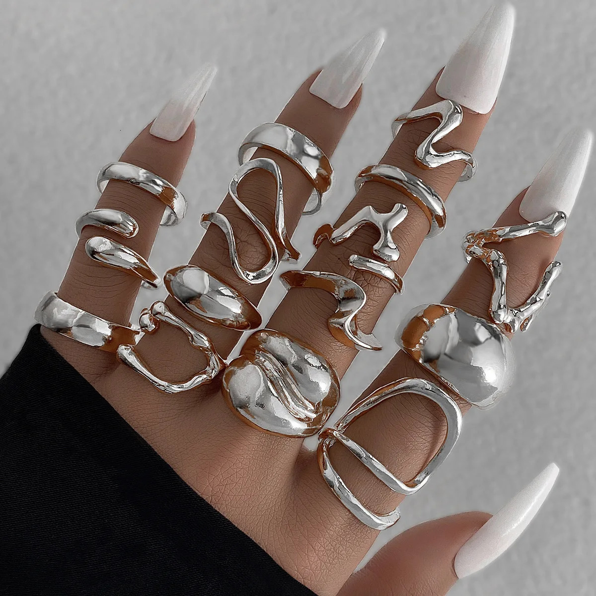15Pcs/Set Exaggerated Metal Irregular Lines Water Droplet Smooth Rings for Women Men Punk Retro Boho Fashion Jewelry Gift 250811