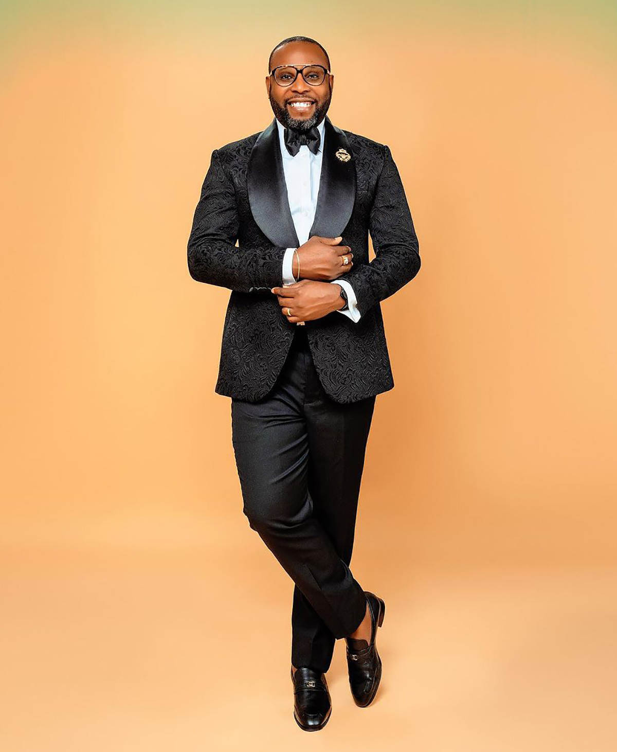 Classic Men Wedding Suits Shawl Lapel Single Breasted Floral Jacquard Tuxedos Groom Evening 2 Psc Blazer Pants Custom Made