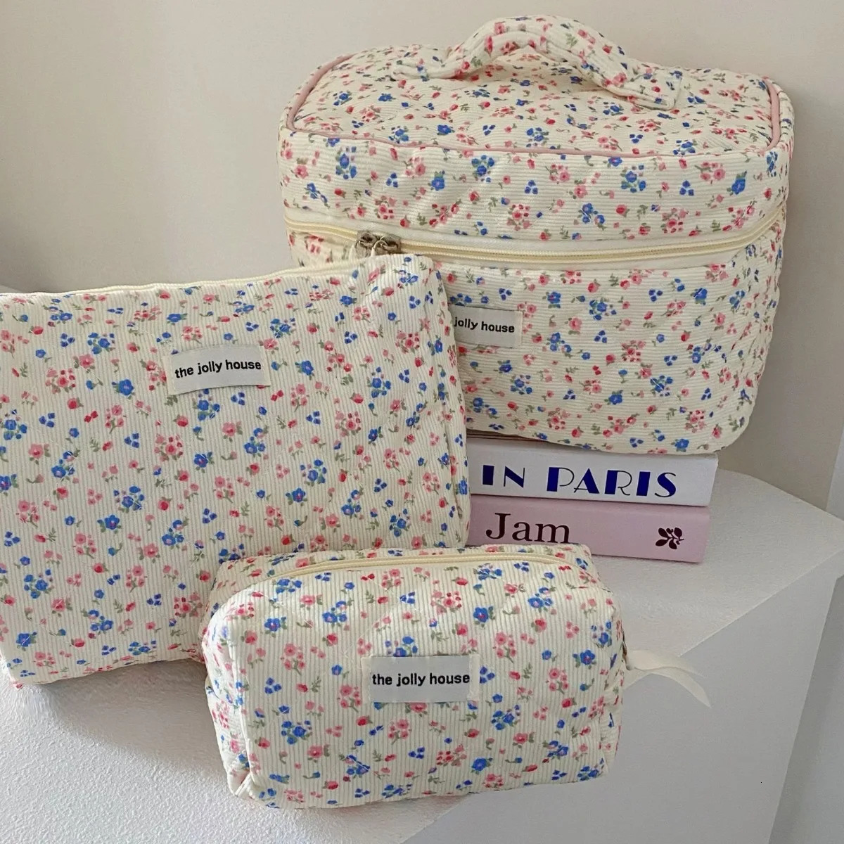 1pc Large Capacity Cosmetic Bag Cases Casual Ladies Storage Bag Cute Cat Dog Small Handbags with Zipper Female Travel Clutch Bag 250812