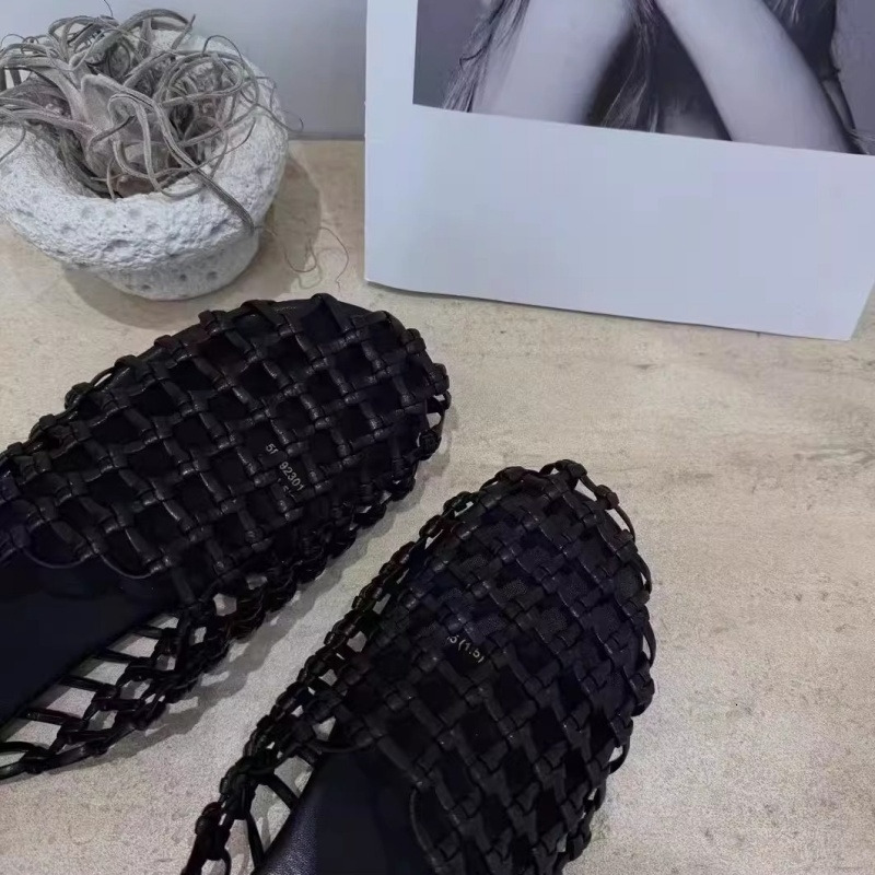 Woman Sandals Mules Sheepskin Hand-woven Mesh Breathable Hollow Fishing Net Flat-bottomed Half-slippers For Women For Summer Outdoor Round Toe Solid C