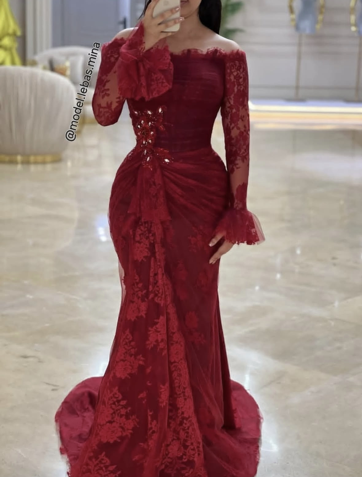 Elegant Aso Ebi Lace Mermaid Evening Dresses Long Sleeve Crystals Beaded Burgundy Prom Formal Occasion Gowns Pleats