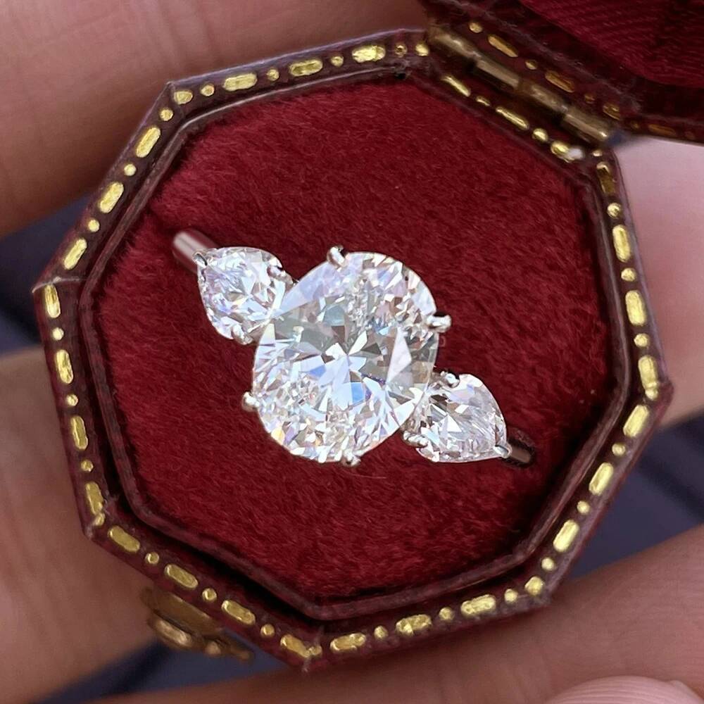 3/8carat Oval Cut Full Moissanite Engagement Ring with Pear Cut Lab Diamond 925 Sterling Silver 3-stone Wedding Rings for Women