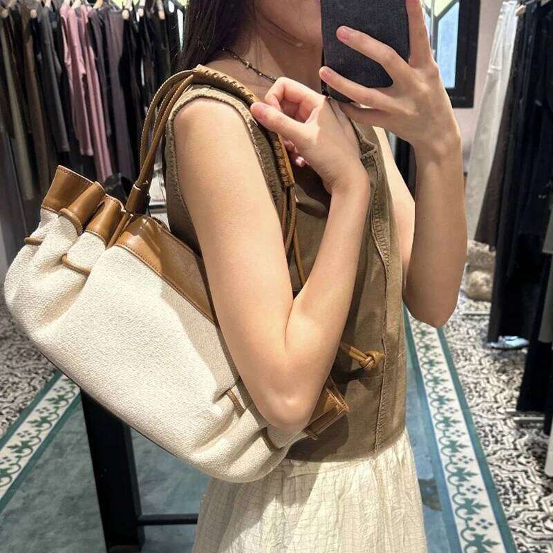 Brown Leather Braided Handbag Niche Exquisite Versatile Pleated Shoulder Women's Fashion Brand Solid Color Bucket Bag