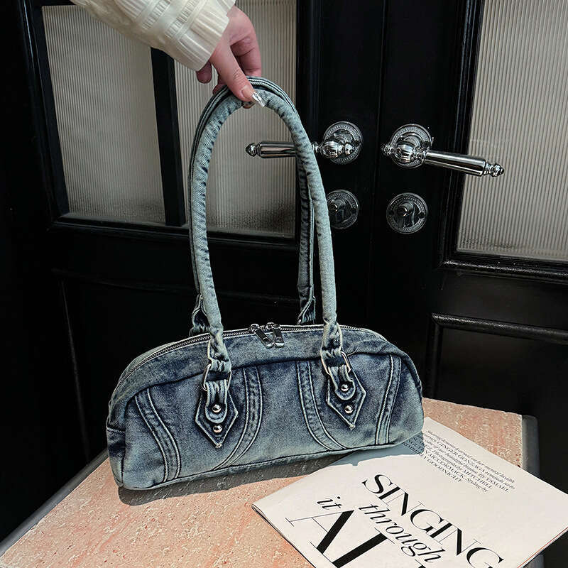 2025 New Fashion Bags Designer Women Distressed Denim Underarm Women's Handbag Bowling Trendy Boston Bag