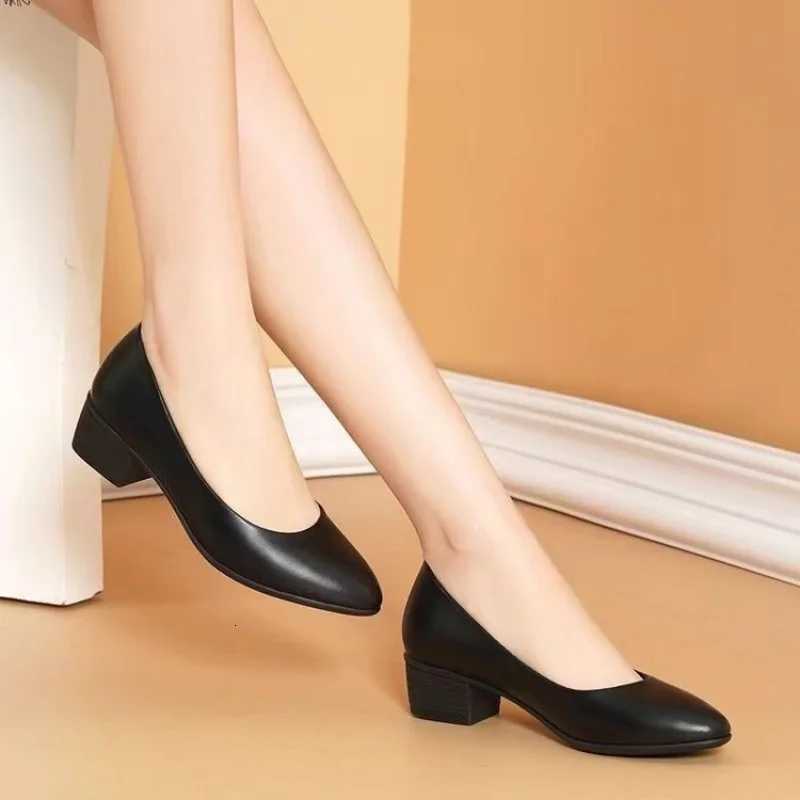 2025 New Arrival Womens Low-Heel Pumps Black Genuine Leather Formal Shoes Slip-On Commuter Comfortable Mid-Heel W250814