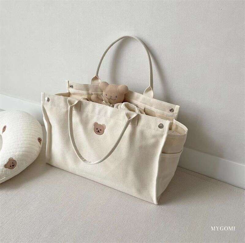 Leisure, minimalist, versatile, bear embroidered mommy go out canvas bag, mother and baby handbag
