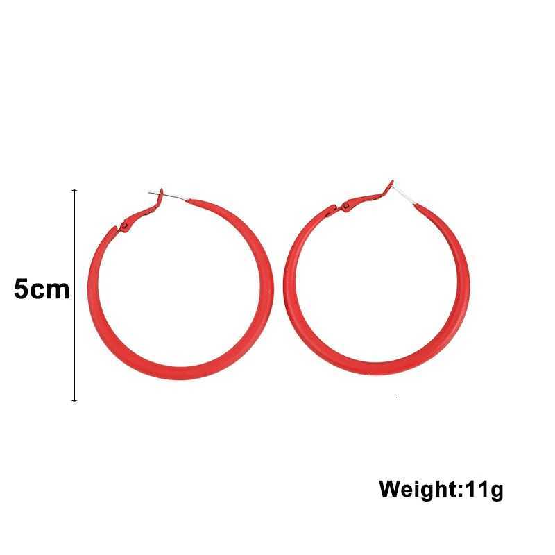 Purple Red Big Hoop Earrings for Women Exaggerated Makron Colorful Spray-painted Metal Loop Earrings Sexy Party Ear Jewelry XJ250814