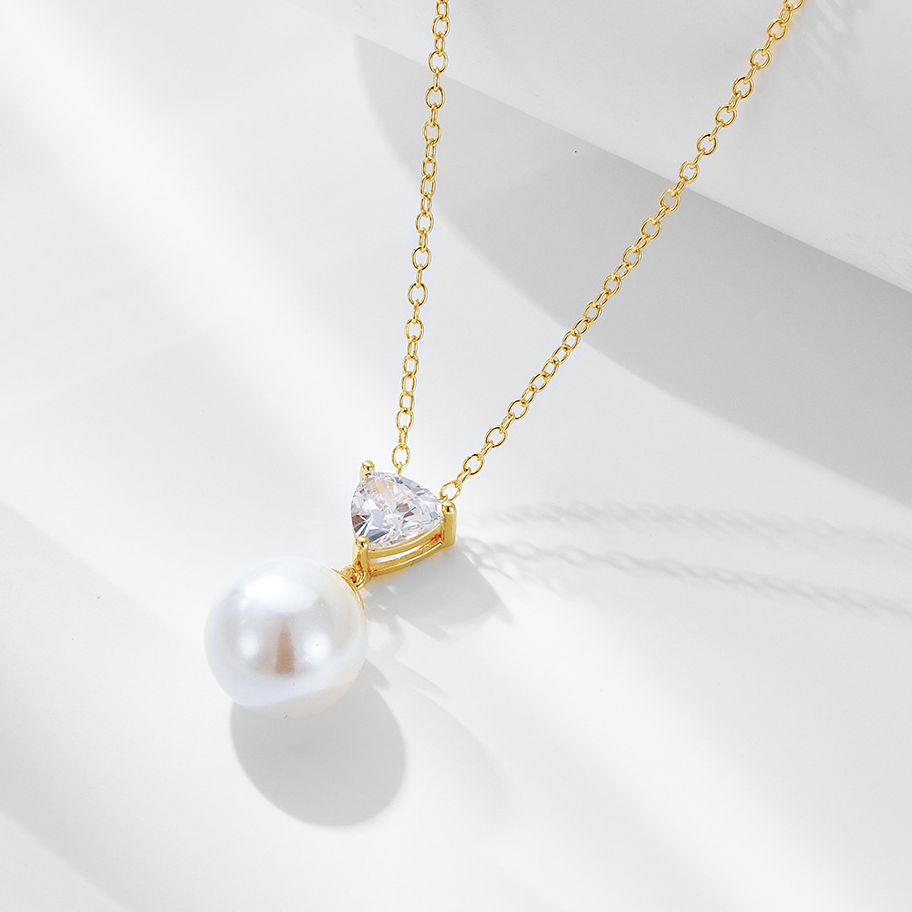 Fashion Light INS Style Necklace for Women, Pure Sier Simple Versatile Zircon Shell Pearl Pendant Collarbone Chain Jewelry for Women