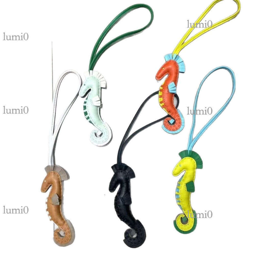 H Brand Little Seahorse Handmade Leather Car Ornament Keychain Evelyn Basket Bag Pendant Fashion