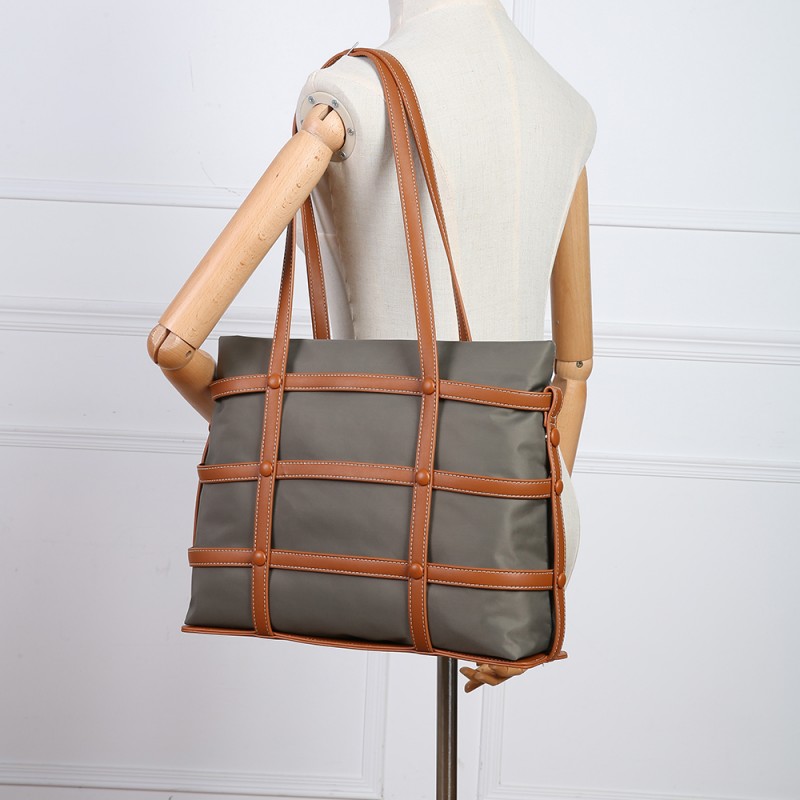 Totes Fashionable Durable & Lightweigh Travel Handbag with Plenty of Space
