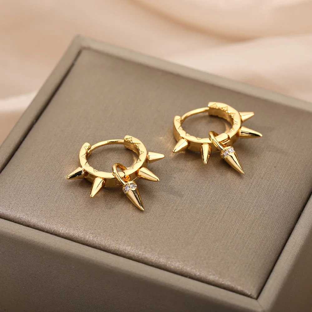 Punk Spike Rivet Hoop Earrings For Women Stainless Steel Huggie Earrings Ear Cuff Piercing Earring Gothic Jewelry Accessories XJ250814