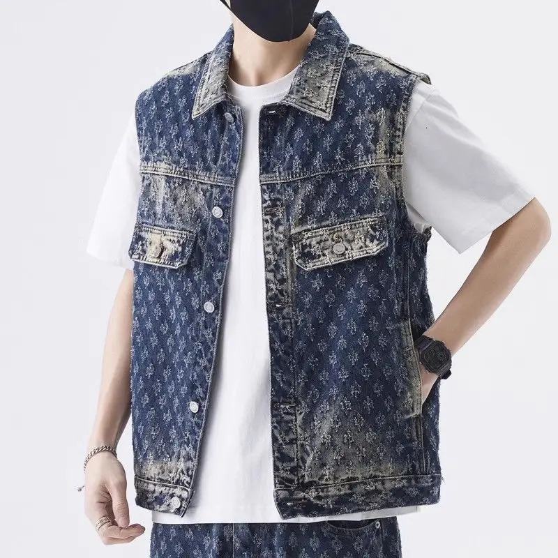 Retro Trendy Motorcycle Denim Vest for Men Spring and Autumn High Street Stylish Loose Jacquard Sleeveless Outerwear 250805
