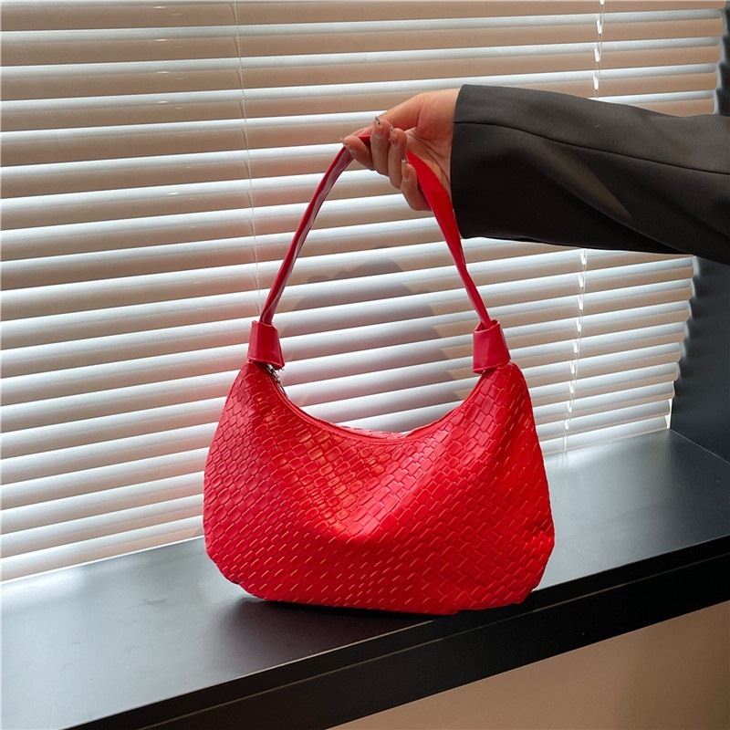 Luxury Brand Designer Bag Wholesale Underarm Bag Fashionable New Summer Women 2025 Elegant Light Luxury Commuter Niche Design Shoulder Bag