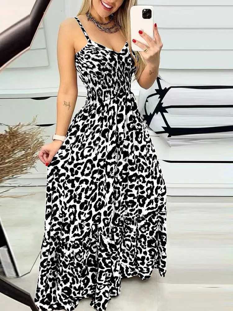 2025 Summer Sexy V-neck Paghetti Strap Long Dress Leopard Print Womens Fashion Ele Fe New Party Dress XJ250814