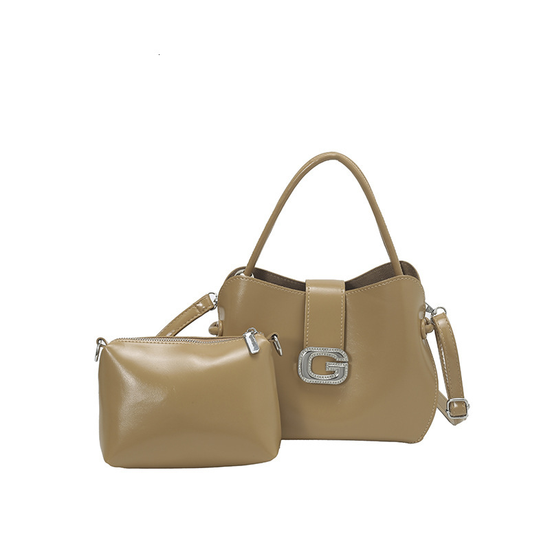 Luxury Brand Designer Bag Internet Celebrity Versatile Small Square Bag 2025 Summer New Fashion Simple Shoulder Bag High-End Crossbody Bag Women'