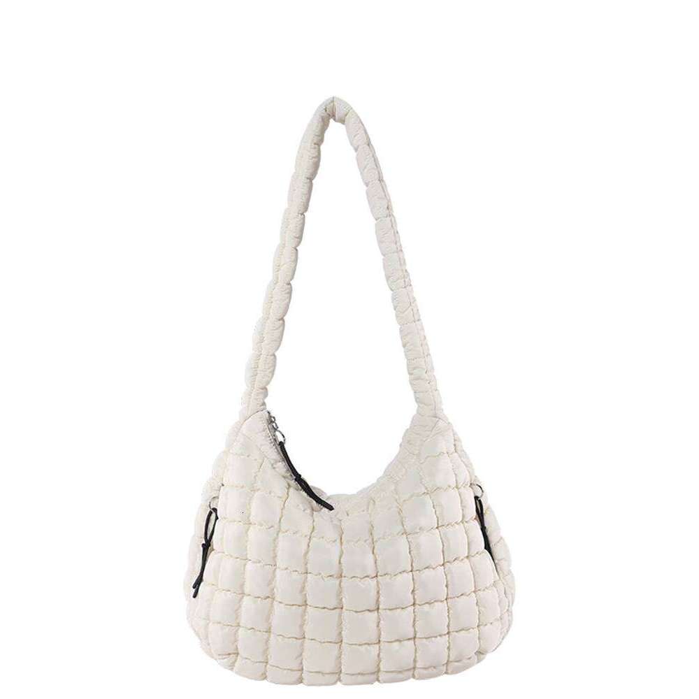 Korean Version Large Capacity Underarm Woven for NEW free shipping Women New 2025 Simple Fashion Diamond Tote Versatile Shoulder Bag