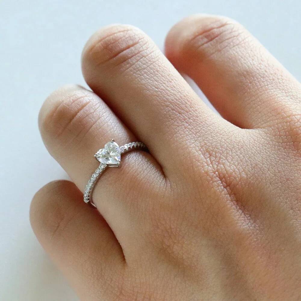 1/2carat Heart Cut Moissanite Engagement Rings for Women 100% 925 Silver D VVS1 Lab Diamond Promise Wedding Ring with Certficate