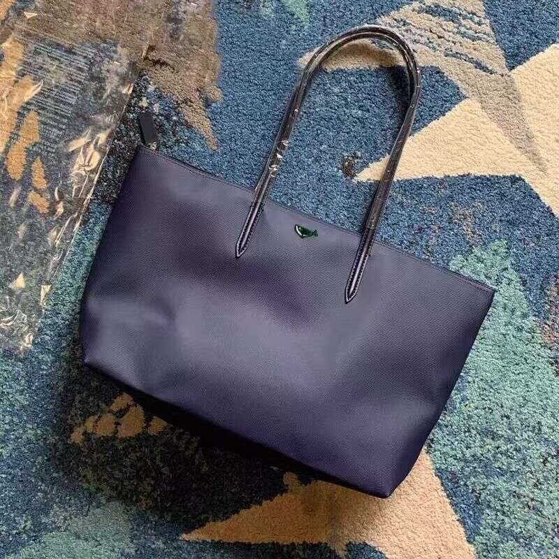 Horizontal French Crocodile Women's Shopping Large Capacity Shoulder Handbag Dumpling Waterproof Tote Mommy Bag