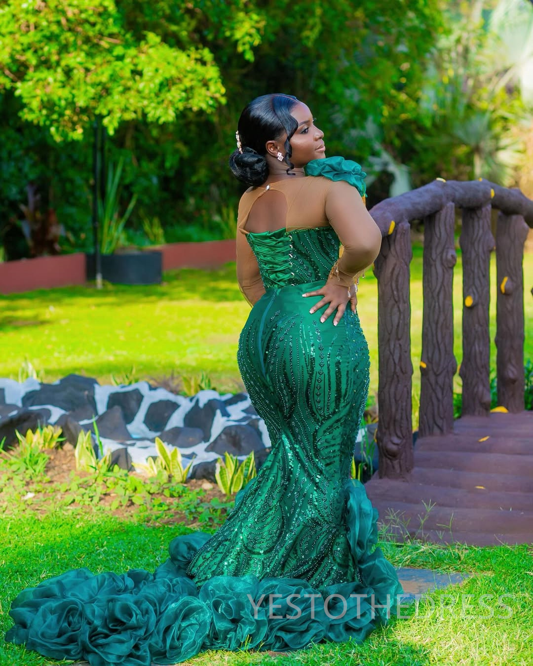 2025 Mermaid Plus Size Green Prom Dresses For Black Women Aso Ebi Illusion Sheer Neck Long Sleeves Appliqued Lace Beaded Birthday Dress Second Recepti