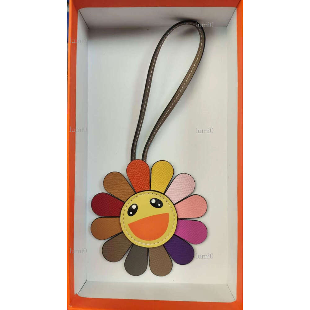 Genuine Leather Sunflower Bag Charm, Car Hanging Decoration, Can Be Matched with, Basket, and Other Bags
