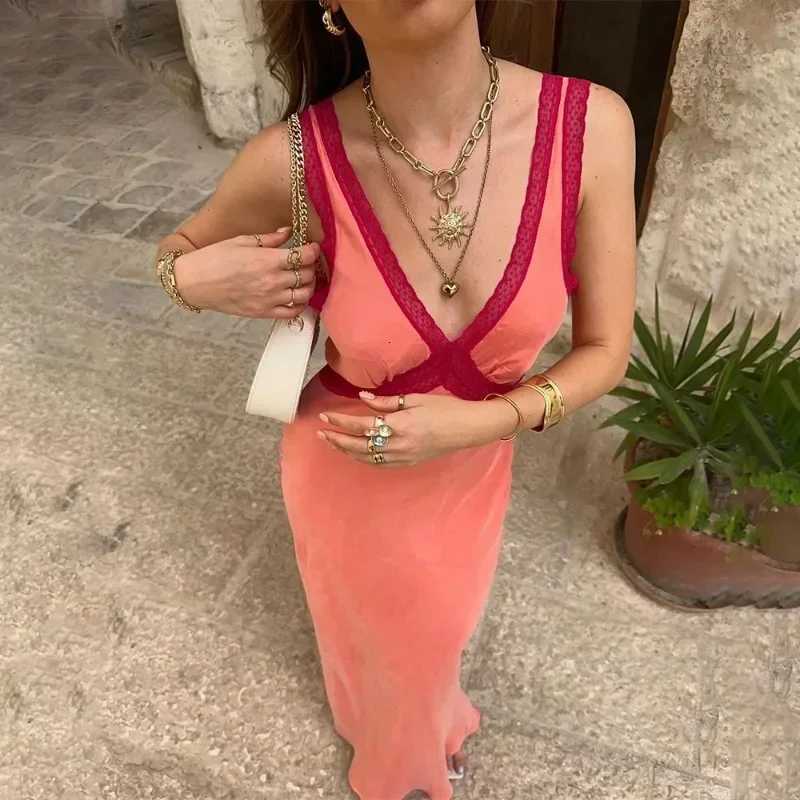 Womens Sleeveless Dress Deep V Neck High Waist Long Dress Casual Street Ele Sexy Evening Party Dress for Festivals XJ250814