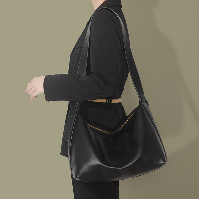 Korean and Japanese Soft Leather Lazy Wind Large Capacity Tote Ins Style Casual Fashion Shoulder Bag for Women