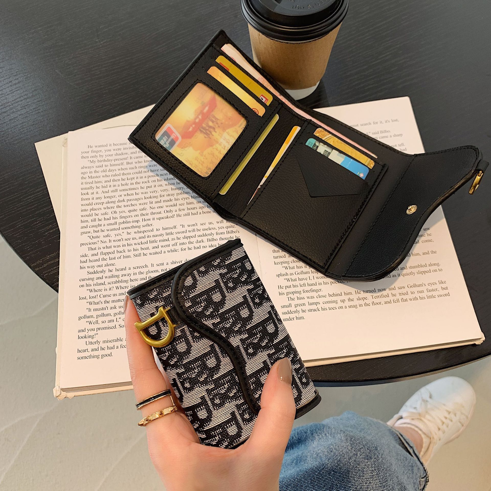 2025 Retro Handbag Simple And Practical Multi Slot Three Fold Women's Wallet Passport Clip Card Bag Wallet Business Card Clip Versatile Bank Card Bag Document Bag