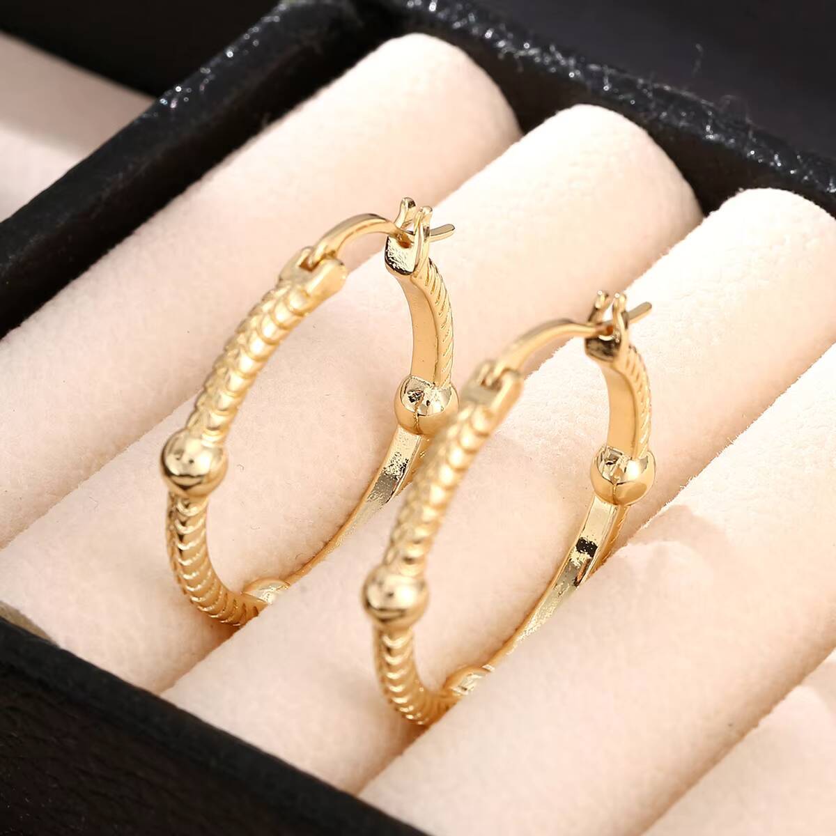FCJ Elegant Geometric Round Large Fashionable Earrings