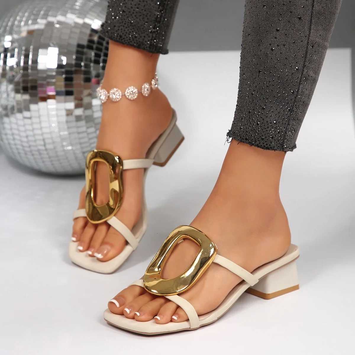 Elegant Women Sandals Sexy Designer Wedding Shoes Medium High Heels Open Toe Luxury Fashion Party Women Shoes Womens Shoes W250814
