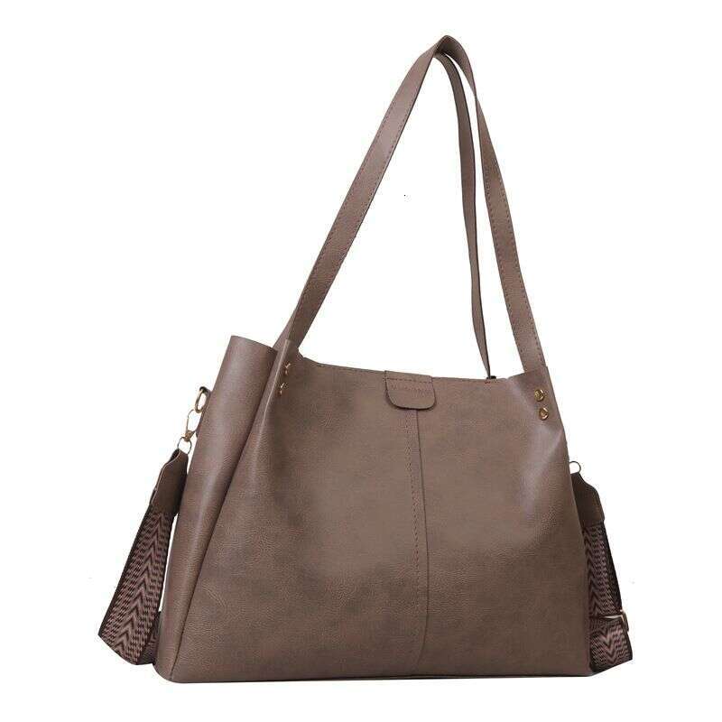 Capacity Commuting 2024 New Spring Texture Wide Strap Cross Shoulder Handheld Extra Large Bag