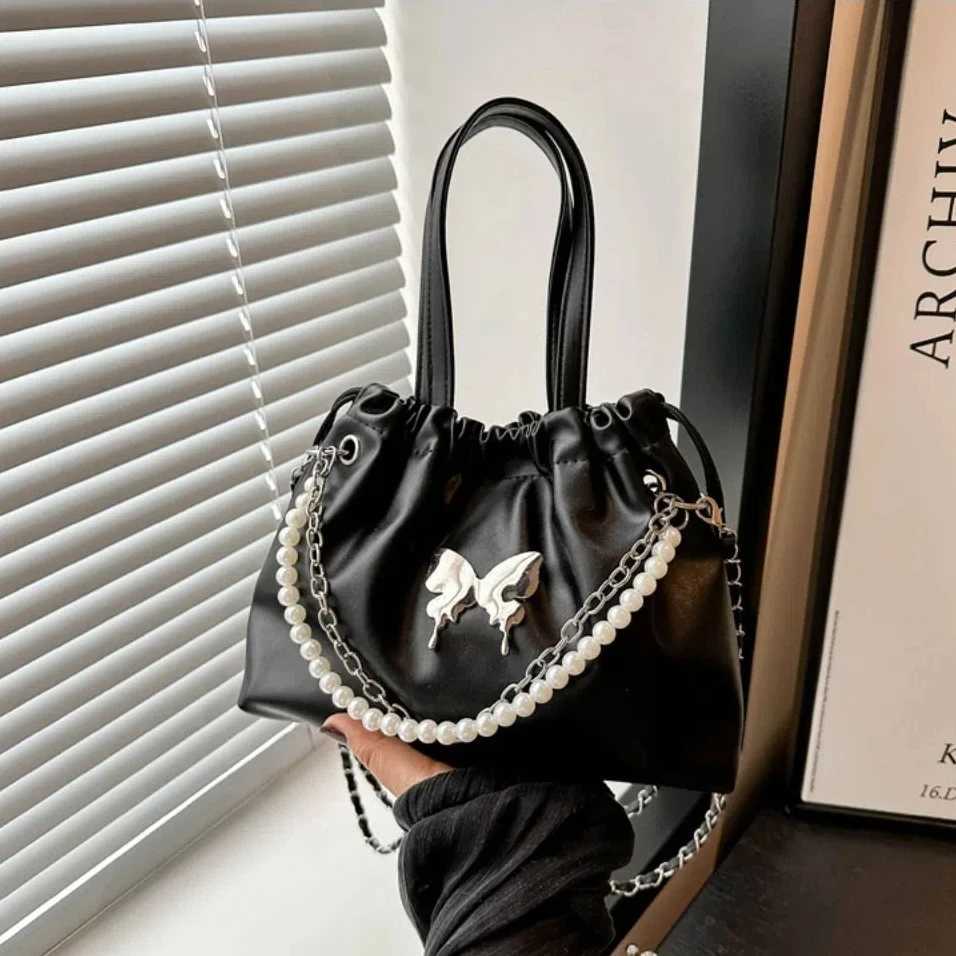 New Large Capacity Womens Backpacks Pearl Chain PU Leather Shoulder Bags Drawstring with Handle Mini Backpacks Women XJ250814