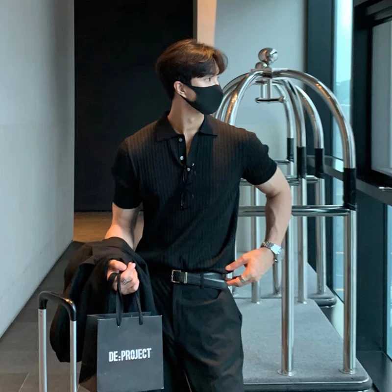 Men Knit Polo Shirts Casual Social T-Shirts Short Sleeve T Shirt Slim Solid Retro Tops Tees Korean Harajuku T Shirts Men Clothes XJ250804