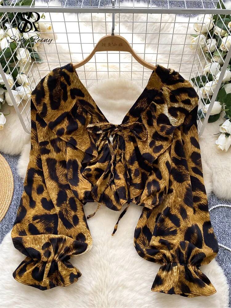 2025 Fashion Leopard print Chiffon Top for Women, V-neck Trumpet Sleeves, Unique Umbilical Top, Autumn French Retro Printed Mini Shirt, Designer Top