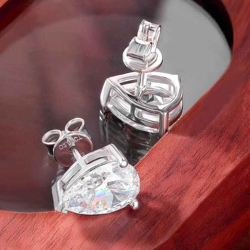 BXINY 1/2/4Carat Pear Cut Moissanite Stud Earrings S925 Silver Waterdrop Diamomd Ear Studs for Women Gifts Fine Jewelry with GRA