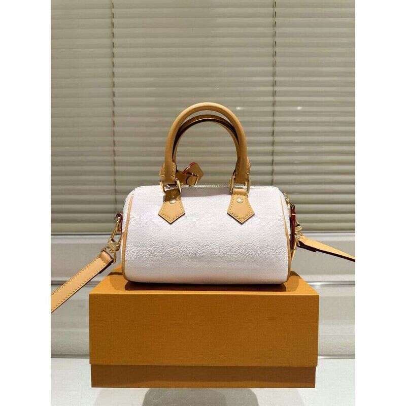 Designer Bags Suede Leather Clutch Brown Medium Small Zipper Women Party Waterproof Synonyms