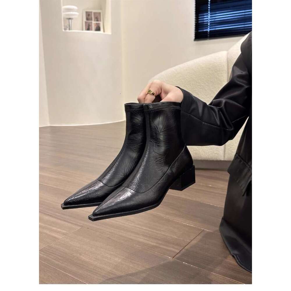 Pointed Toe Short for Women New 2025 Autumn Winter Women's Fashion Chunky Heel Slim Niche Design Single Boots