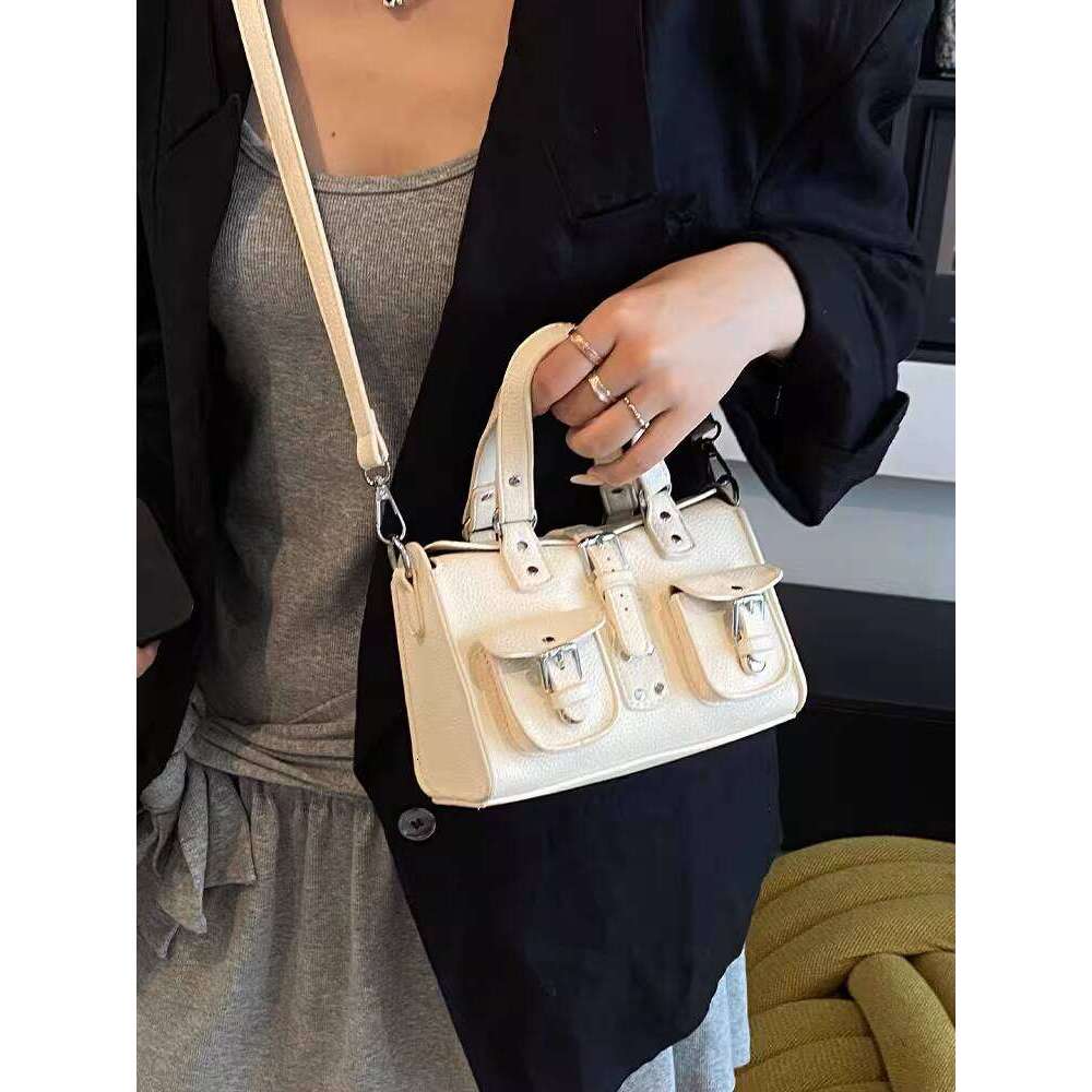 NEW free shipping 2025 New Women's High-Quality Fashion Trendy Handheld Small Square High-Value Stylish Crossbody Bag