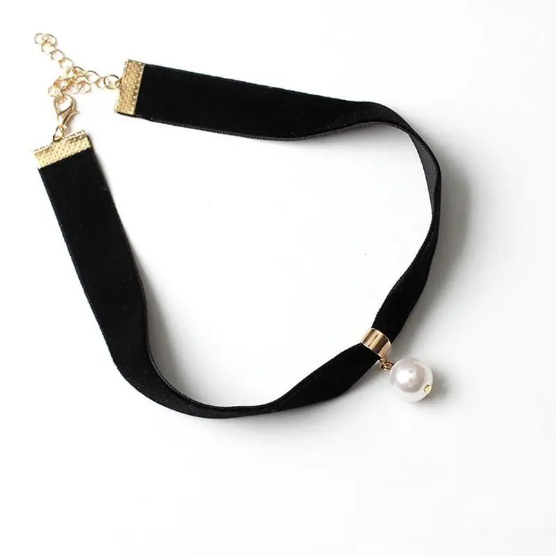 Anime My Dress Up Darling Kitagawa Marin Necklace Women Girls Cosplay Black Collar Pearl Pendant Choker Party Jewelry 250811