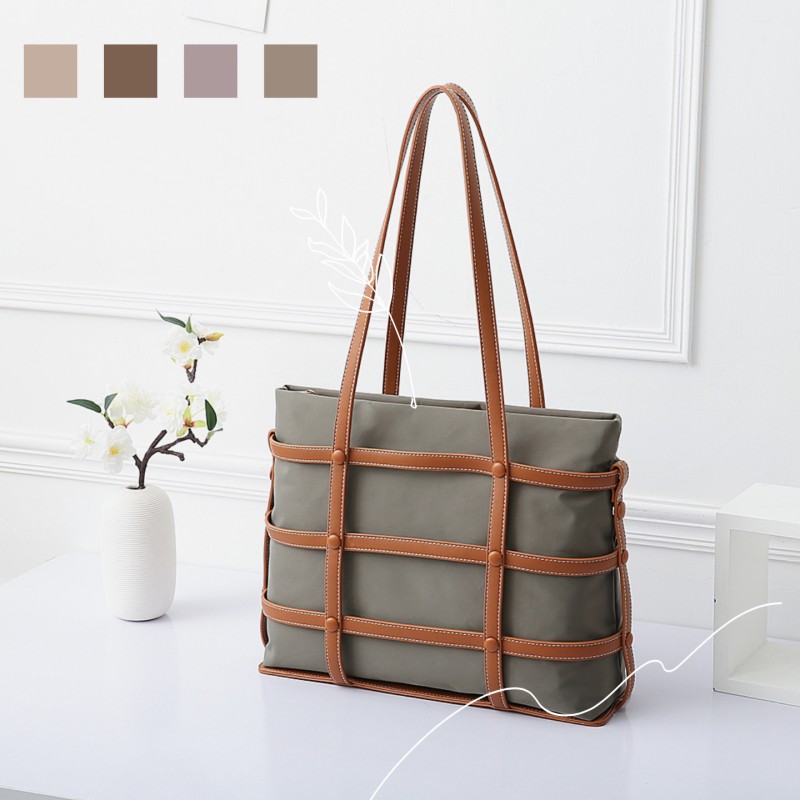 Totes Fashionable Durable & Lightweigh Travel Handbag with Plenty of Space