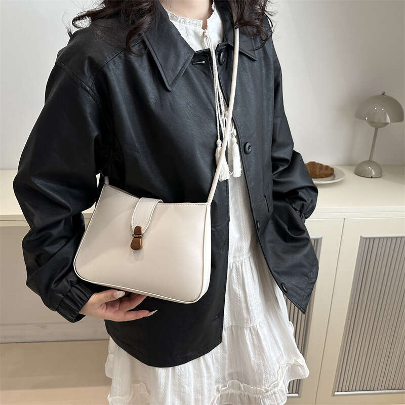 2025 Designer bag Luxury bag New Fashion Large Capacity Versatile Commuter Single Shoulder Crossbody Underarm Women's Bag