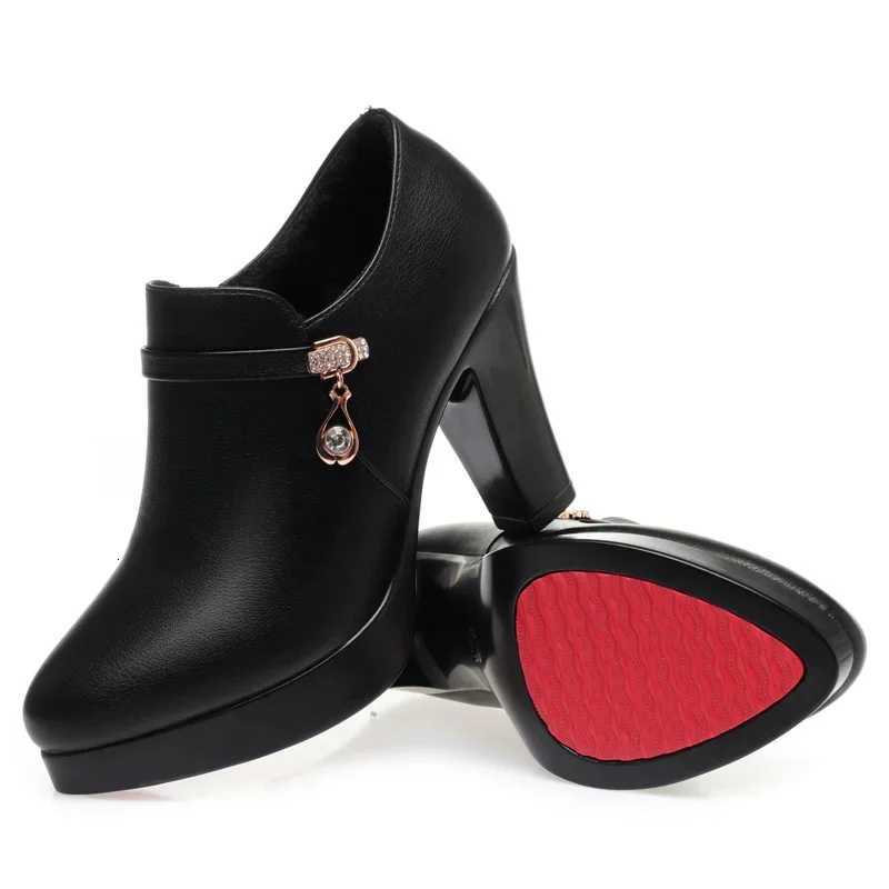 Comfortable Fashion Deep Mouth Soft Leather Womens Platform Shoes 2024 Fall Med Block Heels Single Shoes for Office Mom W250814