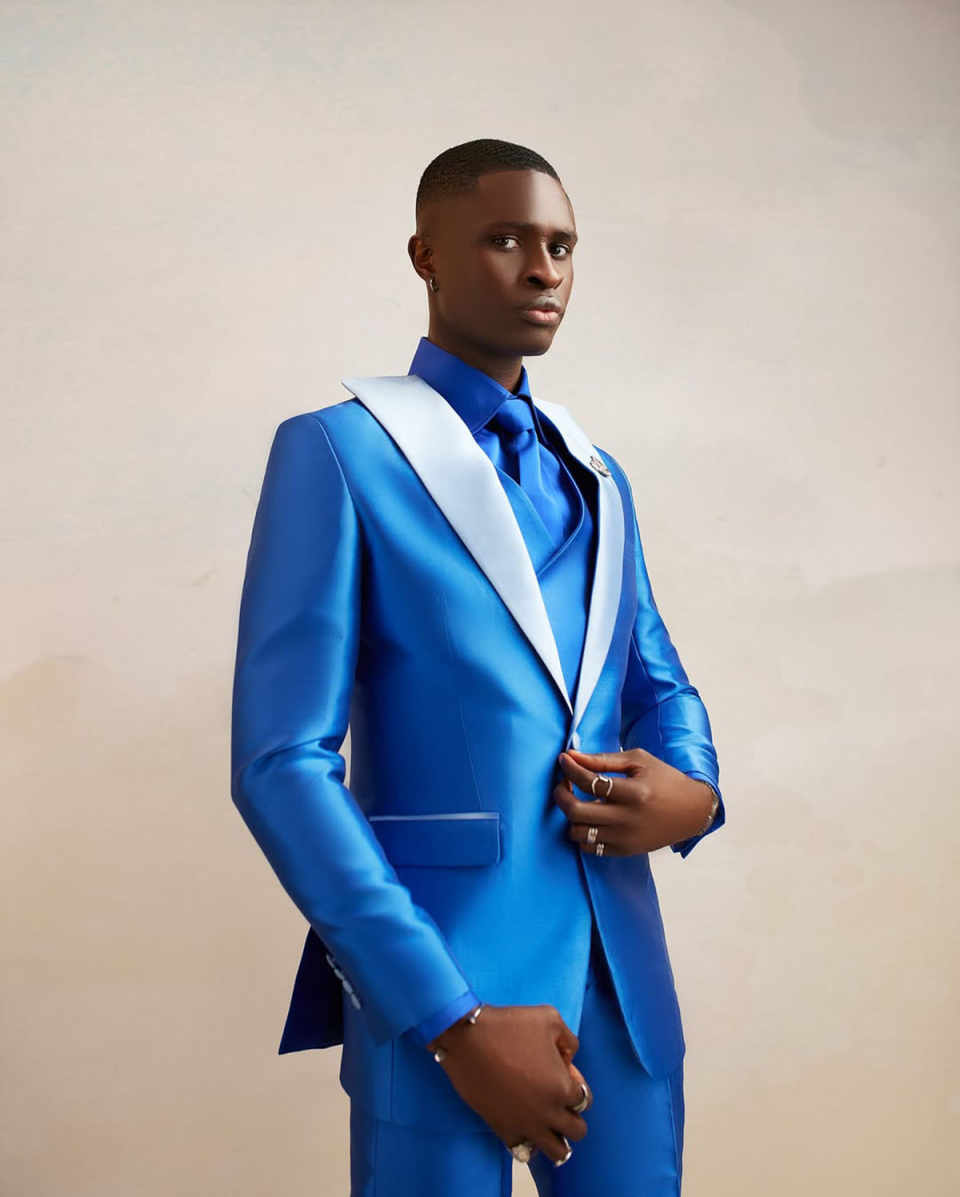 Runway Satin Men Suit Unique Lapel 2 Piece Set Jacket Pants Wedding Tuxedos Classic One Button Evening Party Blazers Customized