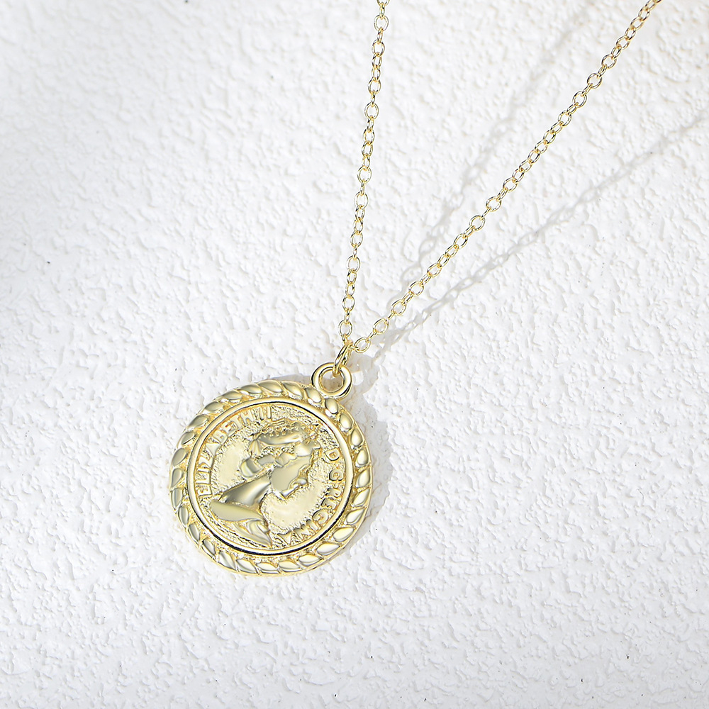 S Pure Sier Portrait Relief Queen Coin Necklace for Women Ins Style Personality Trendy Versatile Collarbone Chain