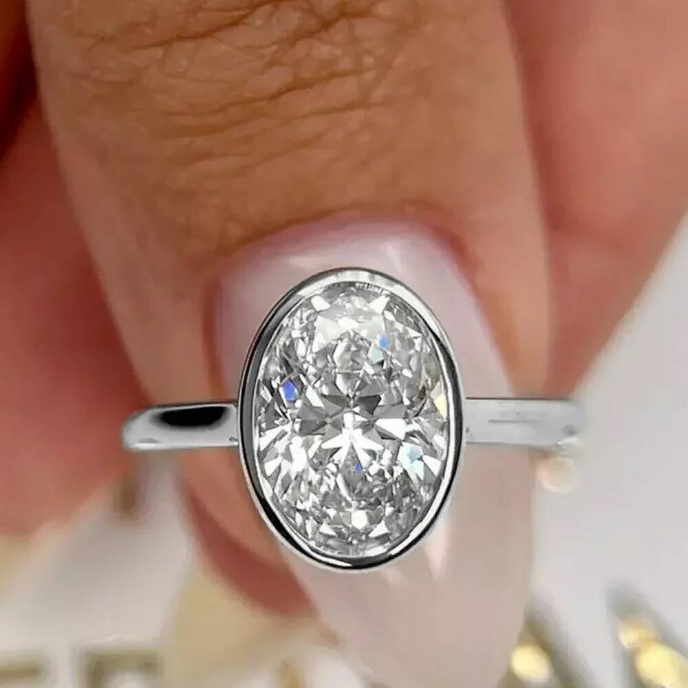 Gra Certified 2CT Oval Cut Moissanite Solitaire Diamond Engagement Rings Bezel Set 925 Sterling Silver Wedding Rings for Women